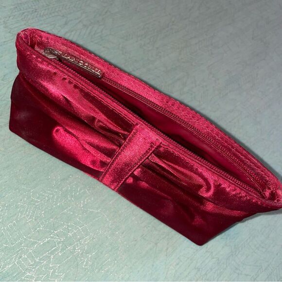 Lancôme satin cosmetic or evening bag 8.5 x 4.5” NWOT Dark Pinkish Red - Picture 3 of 7